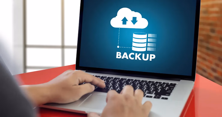 ワールドバックアップの重要性を示すイラスト。データ保護のためのバックアップ作業をイメージした画像